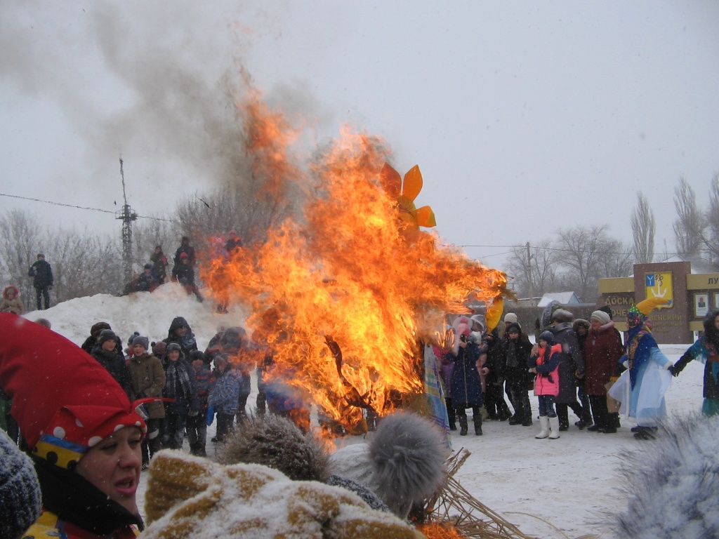 Народные гуляния