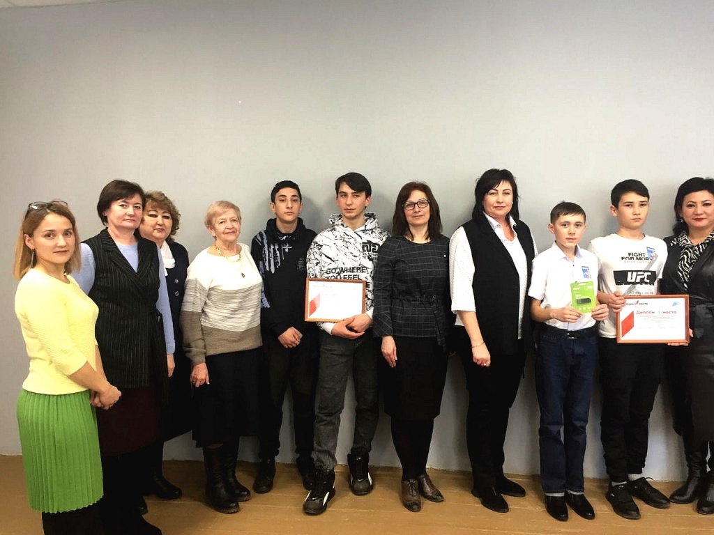 III муниципальный   конкурс на базе МБОУ СОШ р.п. Ровное по робототехнике  среди обучающихся Центров образования «Точка роста» «ПЛАНЕТА РОБОТОВ – 2023»
