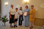 8 июля 2025 года, в день празднования Дня семьи, любви и верности, секретарь Ровенского местного отделения Партии «ЕДИНАЯ РОССИЯ», председатель Ровенского районного Собрания Валентина Абдуллаева поздравила победителей муниципального этапа конкурса фотогра