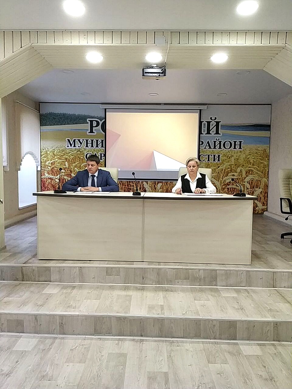 В Ровенском районе создан оперативный штаб по оказанию помощи семьям мобилизованных граждан.