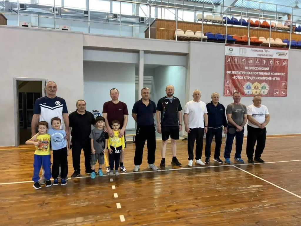 РОЖДЕСТВЕНСКИЙ ТУРНИР ПО НАСТОЛЬНОМУ ТЕННИСУ!