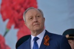 Губернатор Валерий Радаев поздравил с наступающим праздником