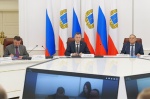 Губернатор Роман Бусаргин провел постоянно действующее совещание с заместителями председателя правительства, министрами, а также главами районов.