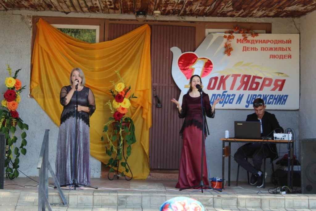Выездная концертная программа.  