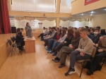 Полицейские призвали студентов быть осторожнее в Интернете и пригласили в ДНД
