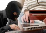 Полиция информирует: мошенники выдают себя за сотрудников службы безопасности банка