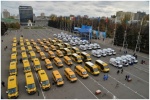 Вячеслав Володин передал Саратовской области 29 автомобилей скорой помощи и 50 школьных автобусов.