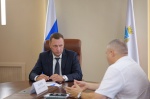 Поддержка участников СВО, которую оказывают члены Общероссийского народного фронта, стала главной темой рабочей встречи Губернатора Саратовской области Романа Бусаргина с руководителем регионального исполкома ОНФ Сергеем Шаровым. 