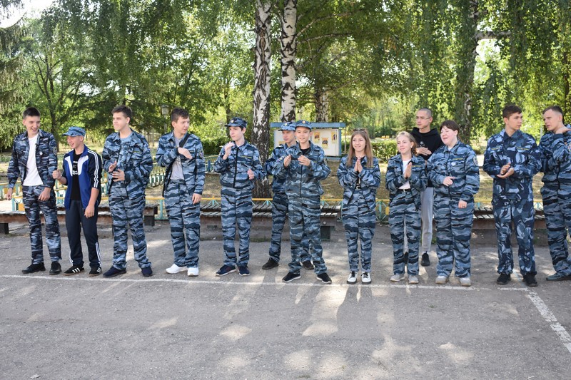 В лагере «Буревестник» прошла профильная смена юных друзей полиции