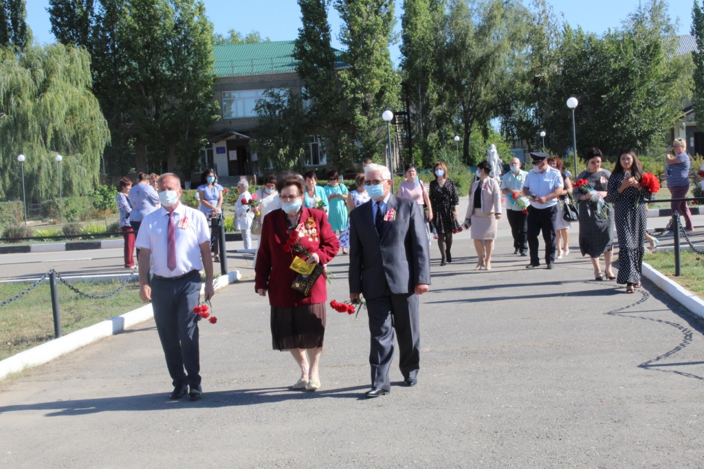 6. Акция Цыеты Побед.JPG