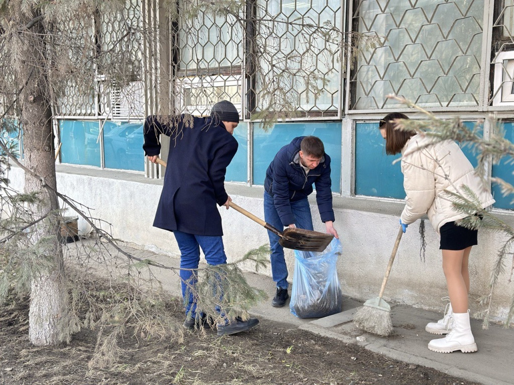 субботник.jpg