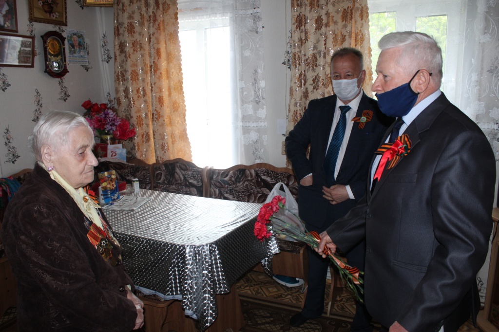 Шевченко Анастасия Дмитриевна, Ровенский район.JPG